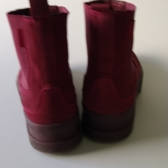 Puma Mayze Suede Platform Chelsea Boots Women Maroon Pull On Dr Size 9.5 - Picture 4 of 6